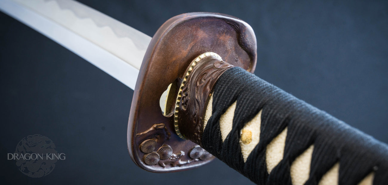 Pine Crane Katana