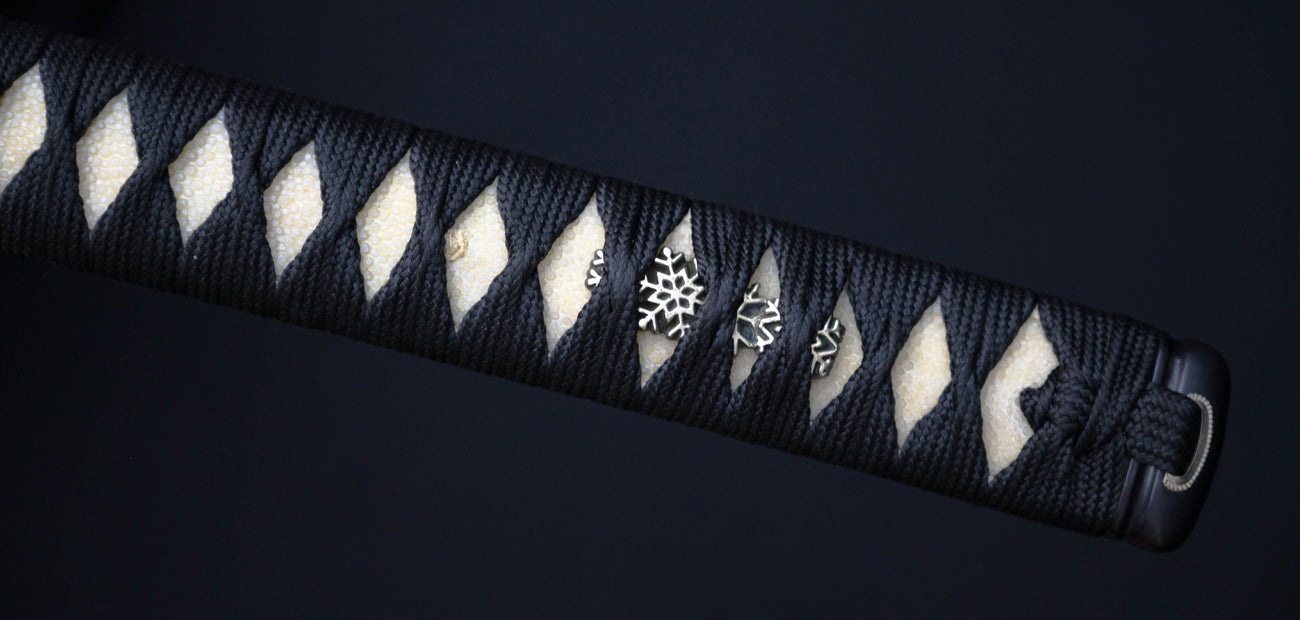 ドラゴン侍　 Tatsumaki Katana – Dragon King Swords